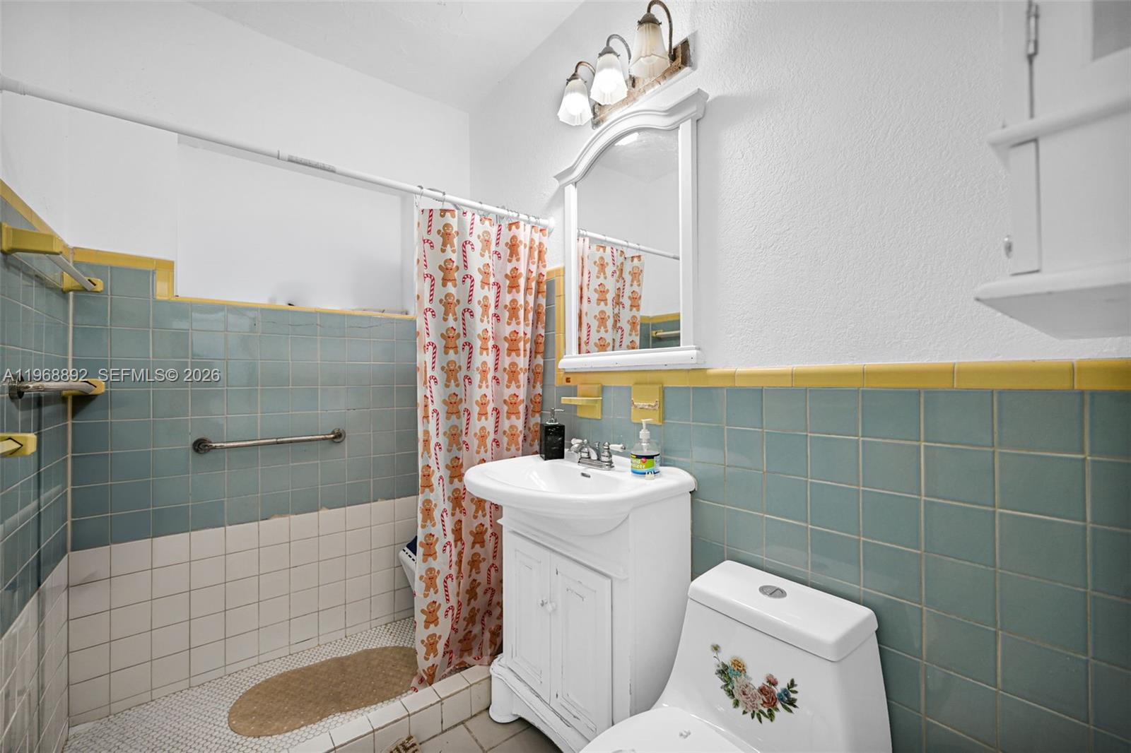 630 Tamiami Canal Rd