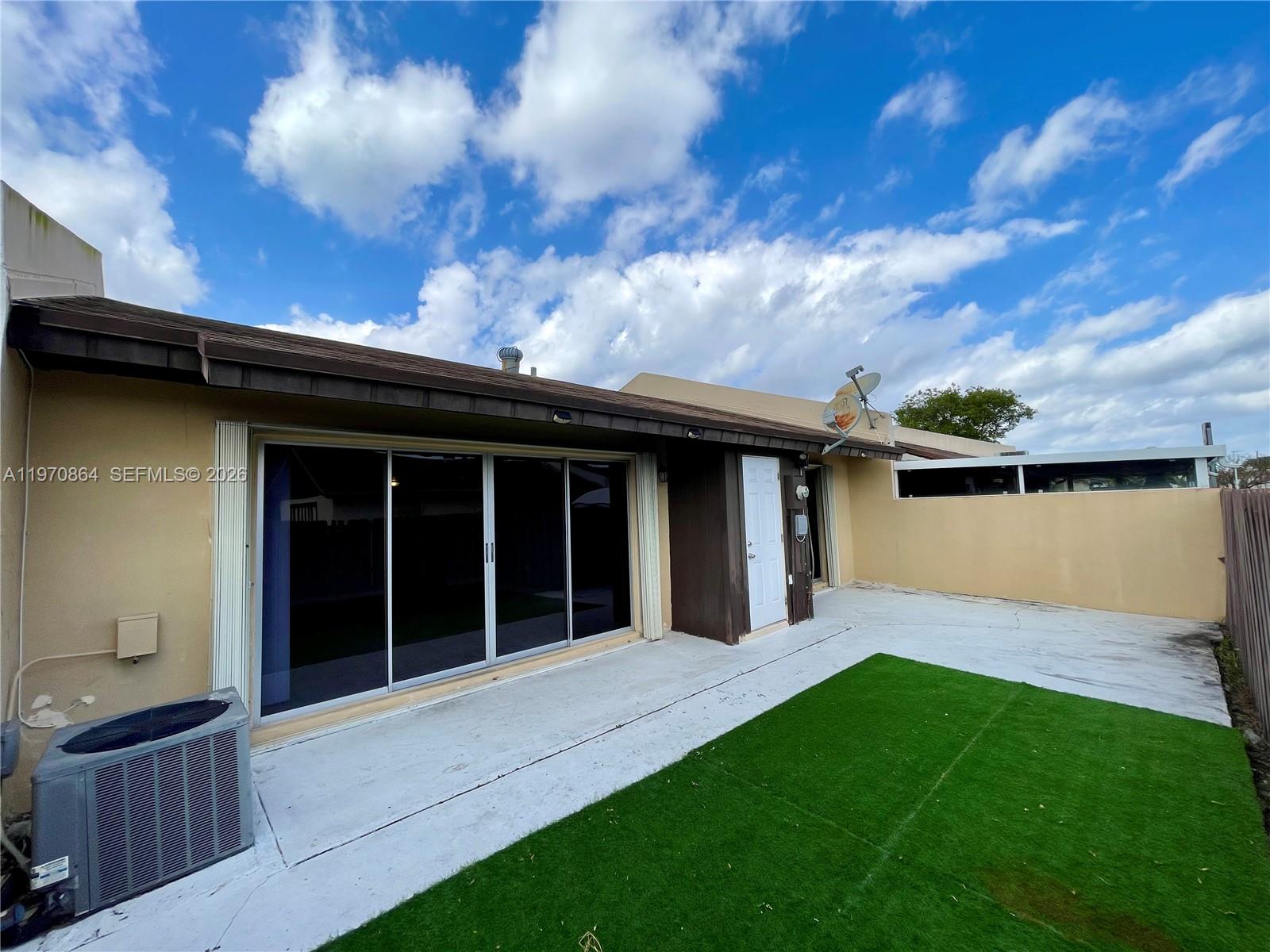 11315 SW 123rd Ave # 11315