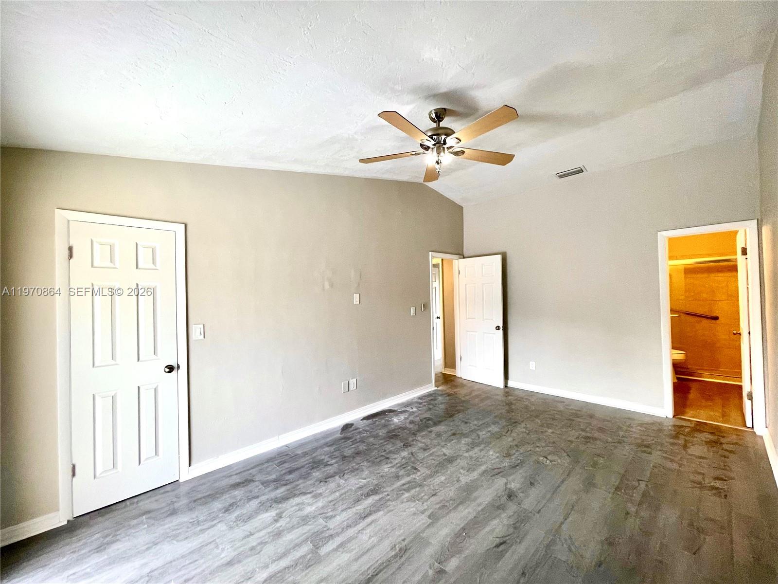 11315 SW 123rd Ave # 11315