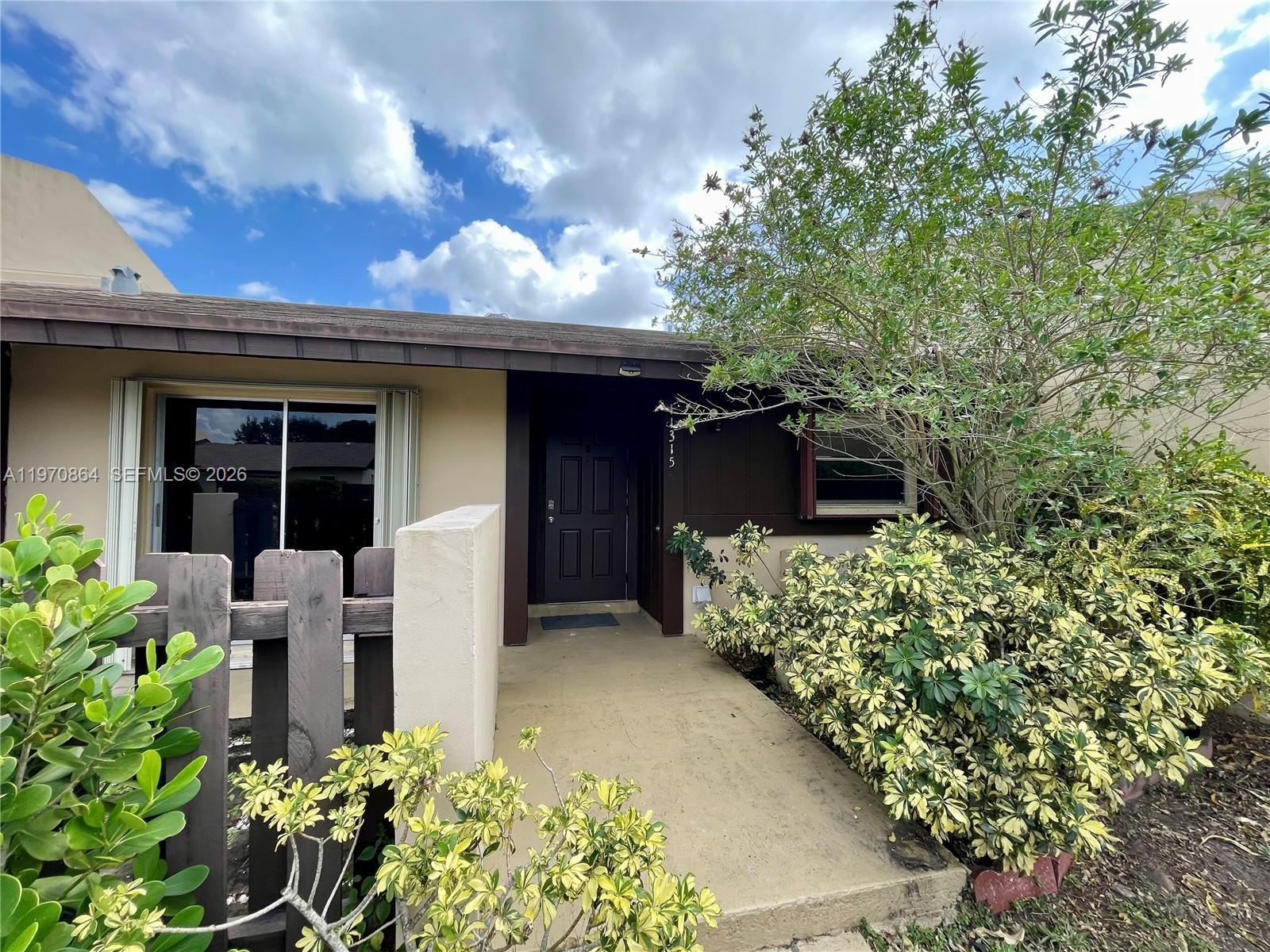 11315 SW 123rd Ave # 11315