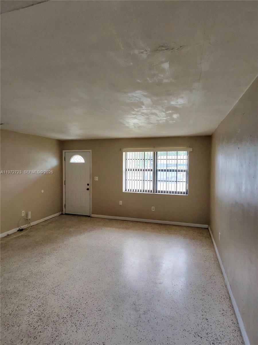 1855 NW 93rd Ter