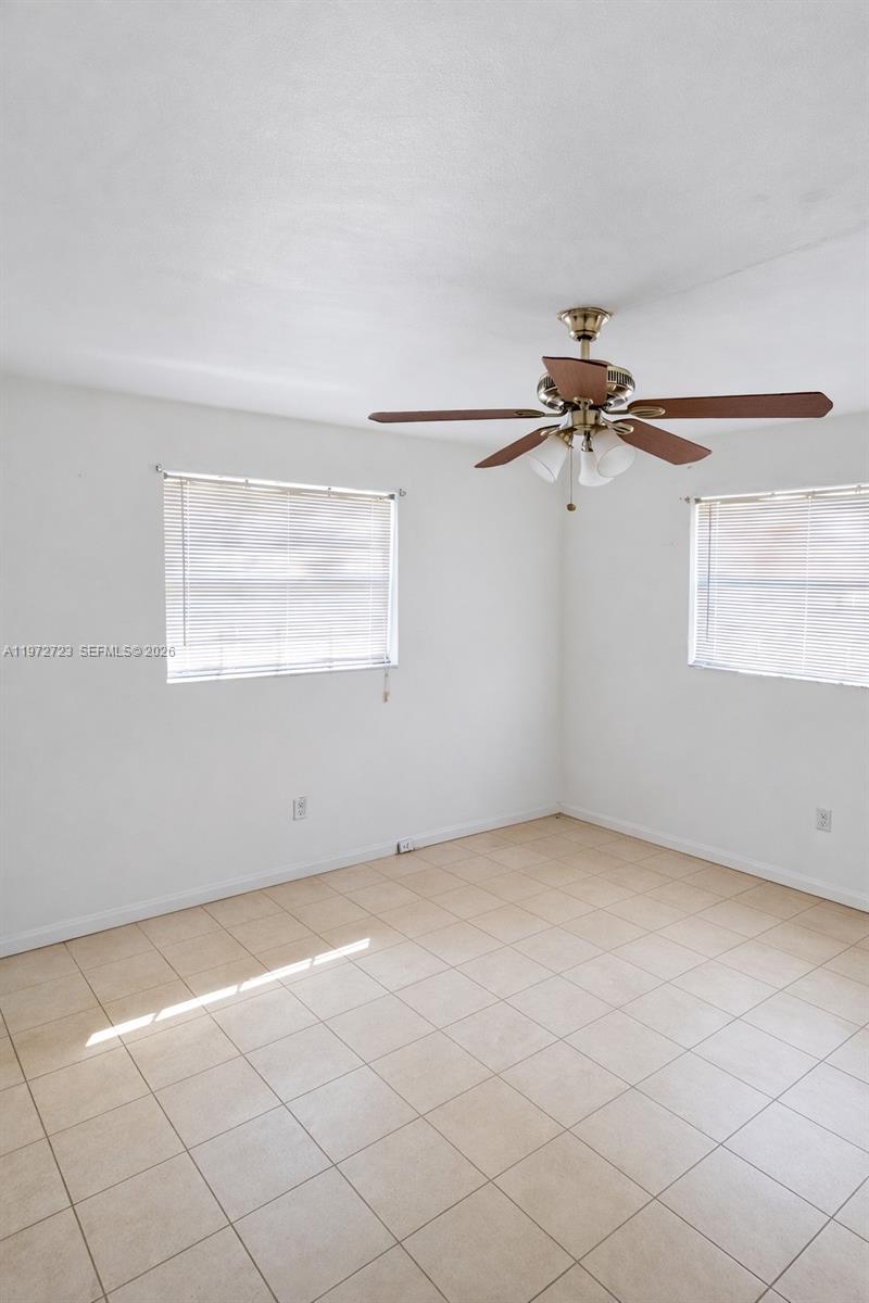 1855 NW 93rd Ter