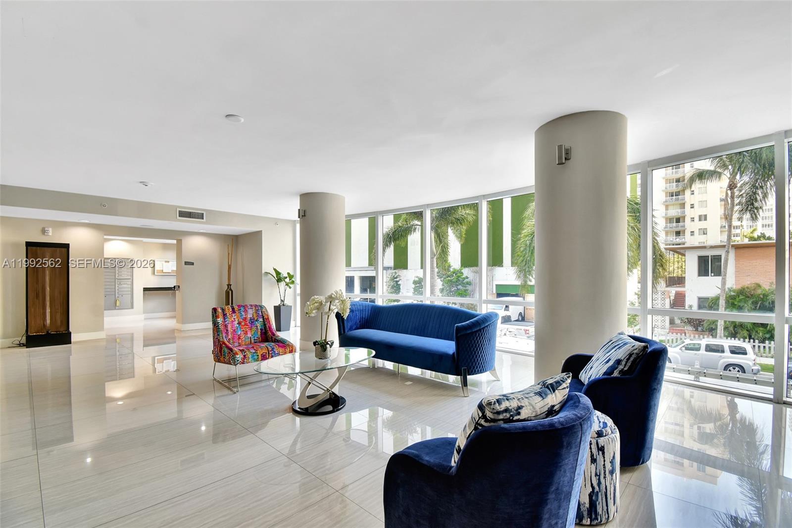 601 NE 23rd St # 1403