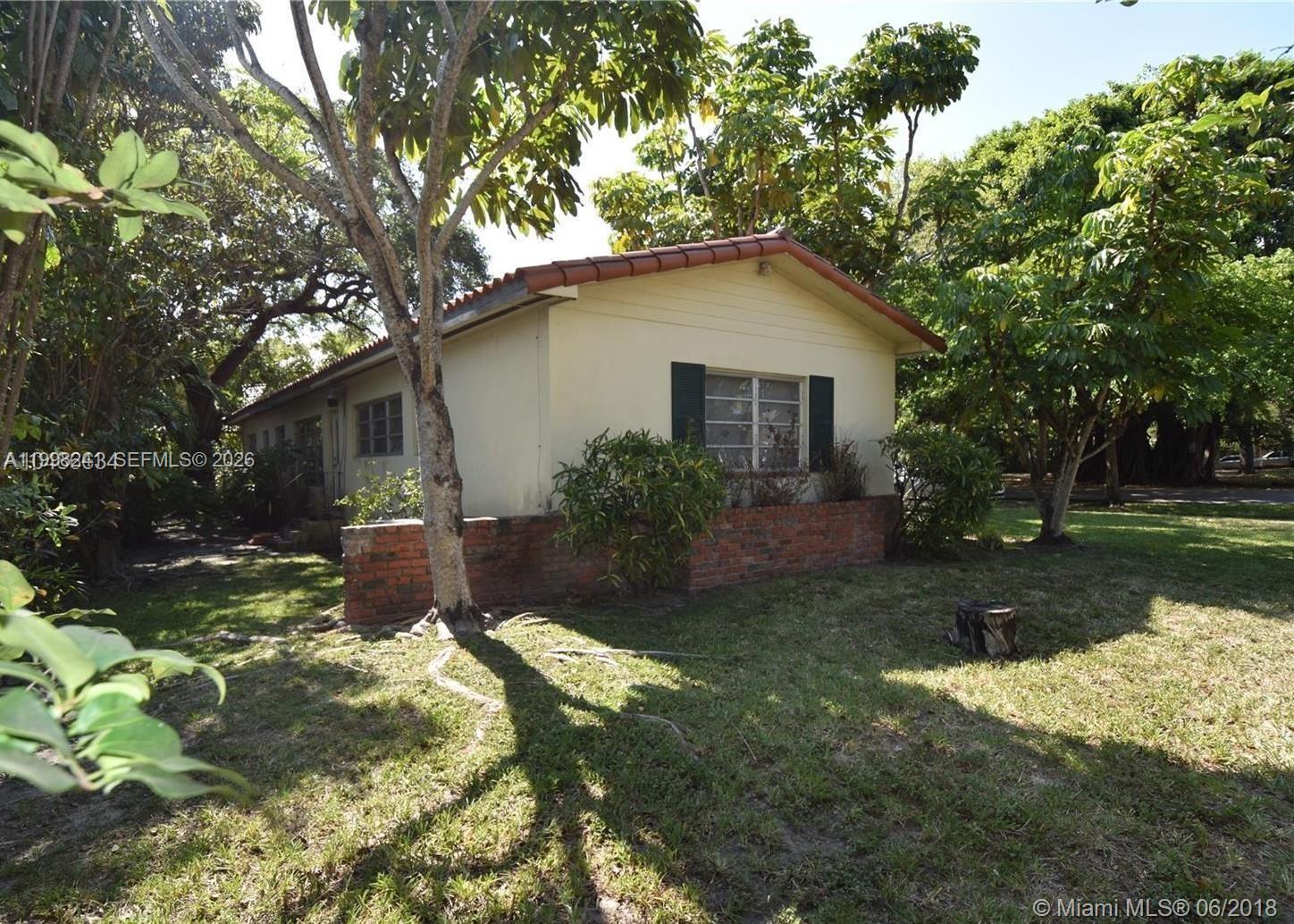 800 Andalusia Ave # 1
