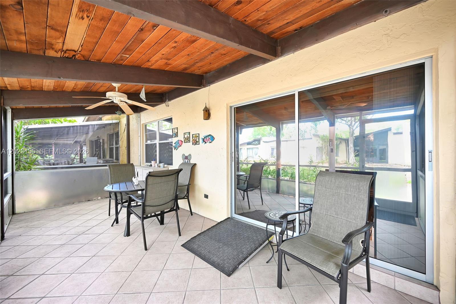 330 Briarwood Cir # 19 Unit: 3-19