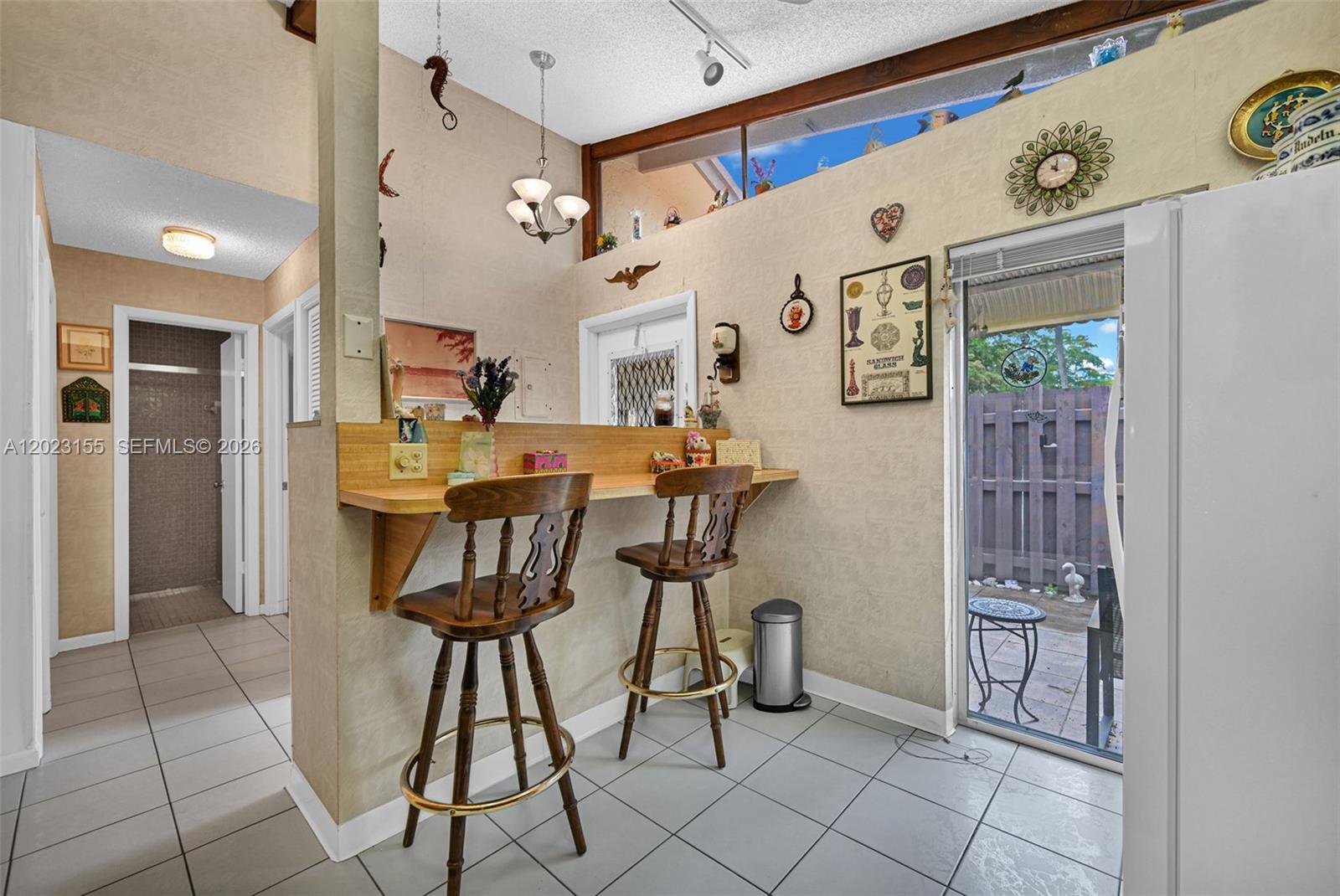 330 Briarwood Cir # 19 Unit: 3-19