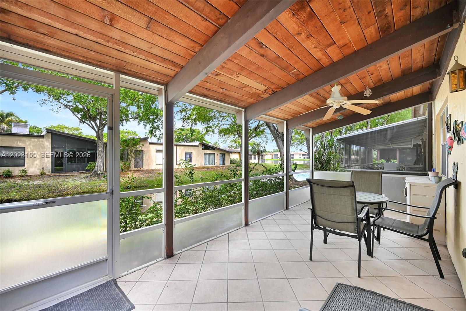 330 Briarwood Cir # 19 Unit: 3-19