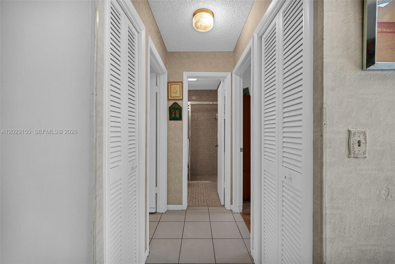 330 Briarwood Cir # 19 Unit: 3-19