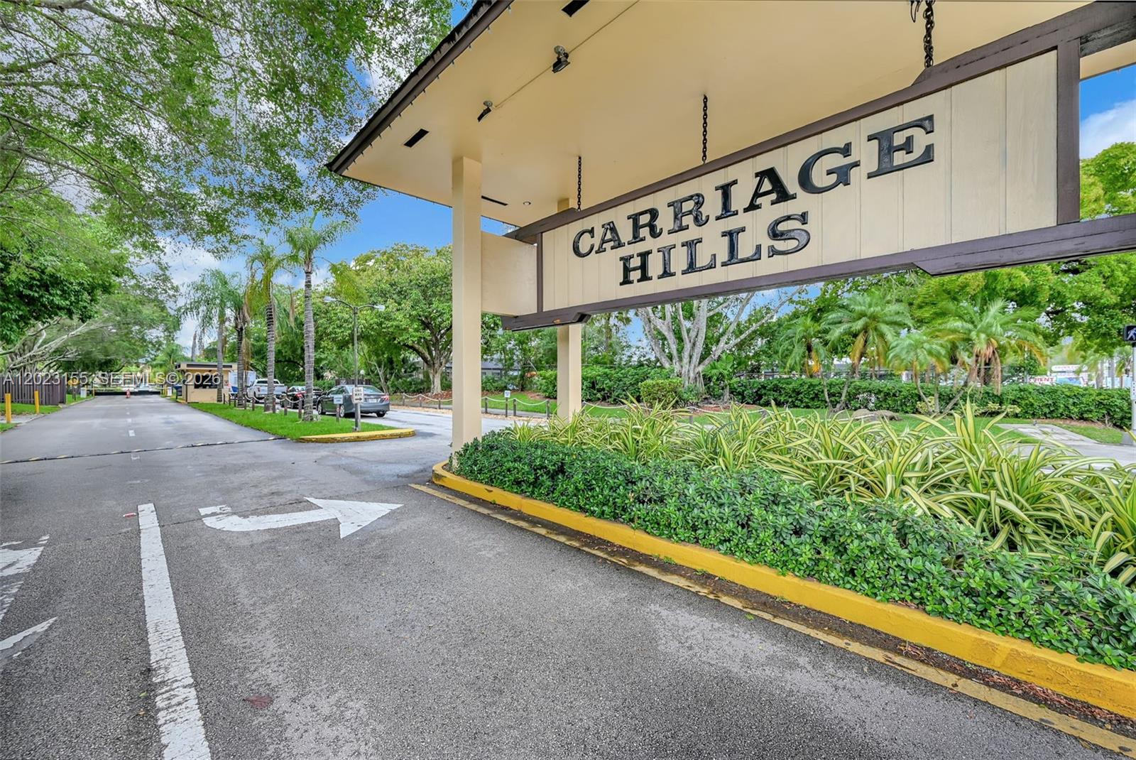 330 Briarwood Cir # 19 Unit: 3-19