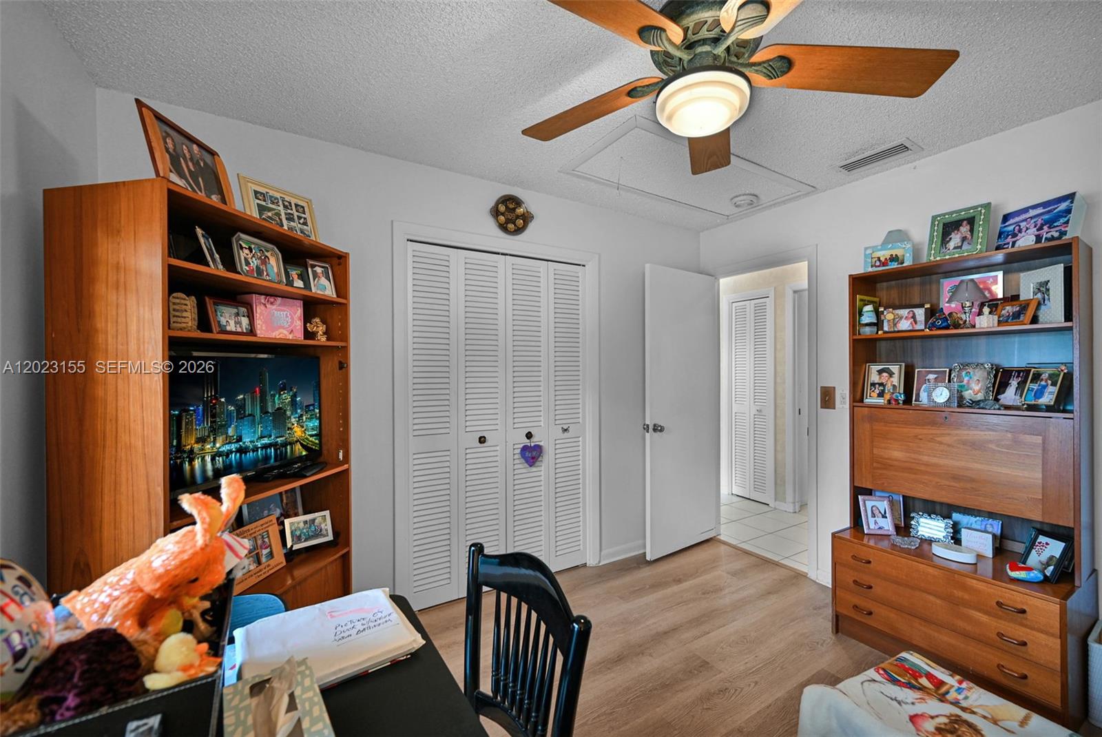 330 Briarwood Cir # 19 Unit: 3-19