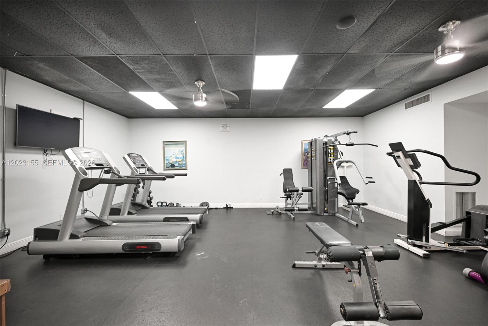 330 Briarwood Cir # 19 Unit: 3-19