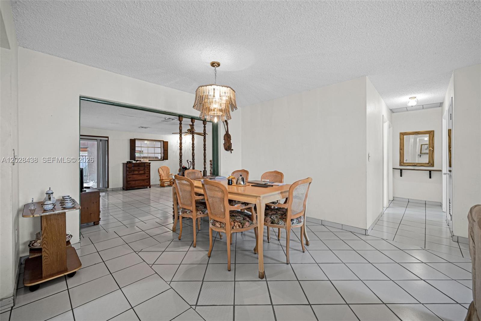 1421 SW 92nd Ave