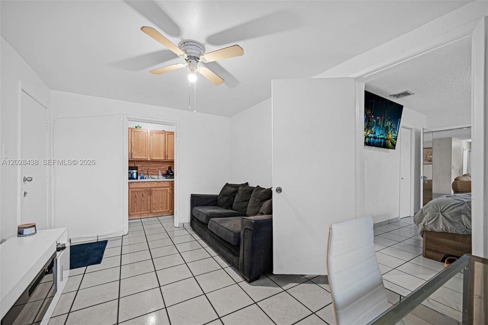 1421 SW 92nd Ave