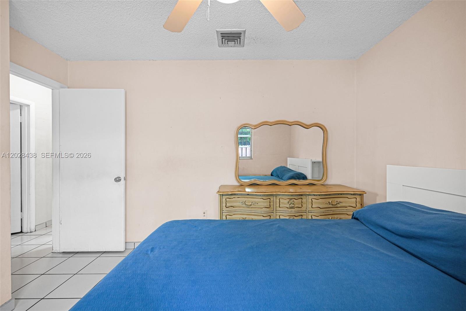 1421 SW 92nd Ave
