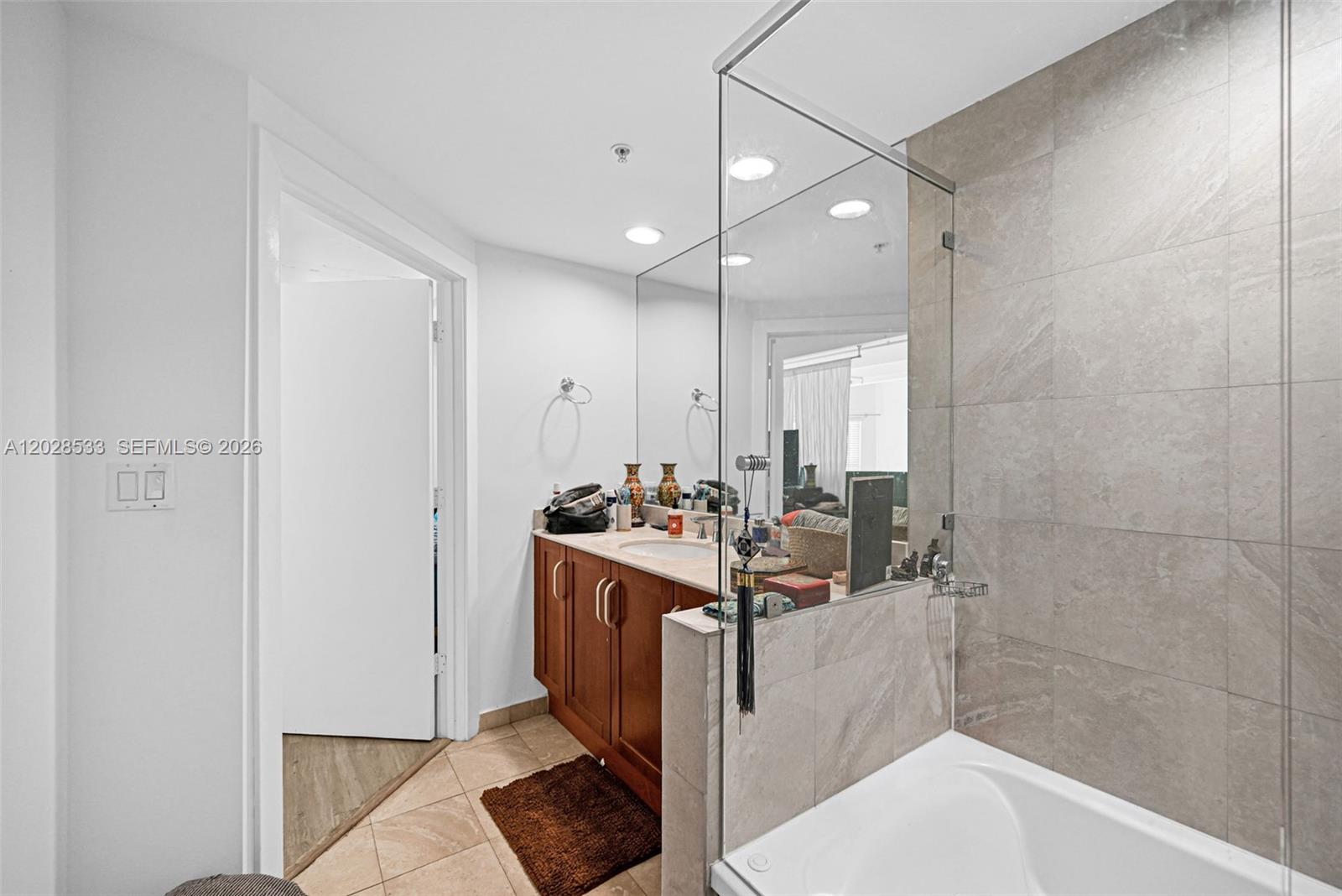7728 Collins Ave # 5