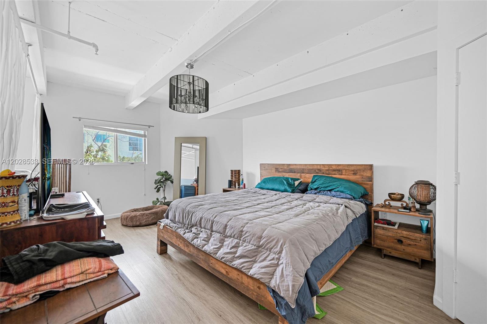 7728 Collins Ave # 5