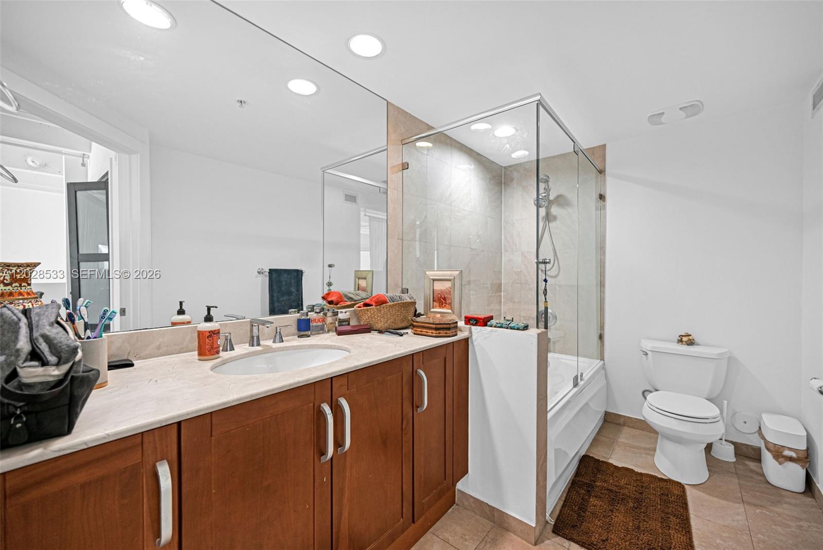 7728 Collins Ave # 5