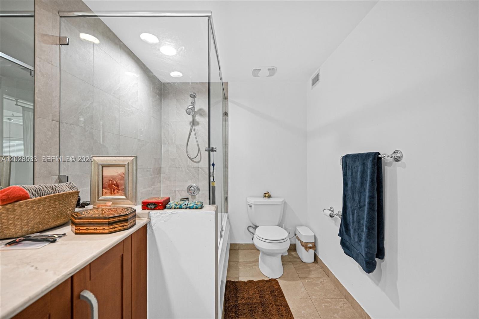 7728 Collins Ave # 5