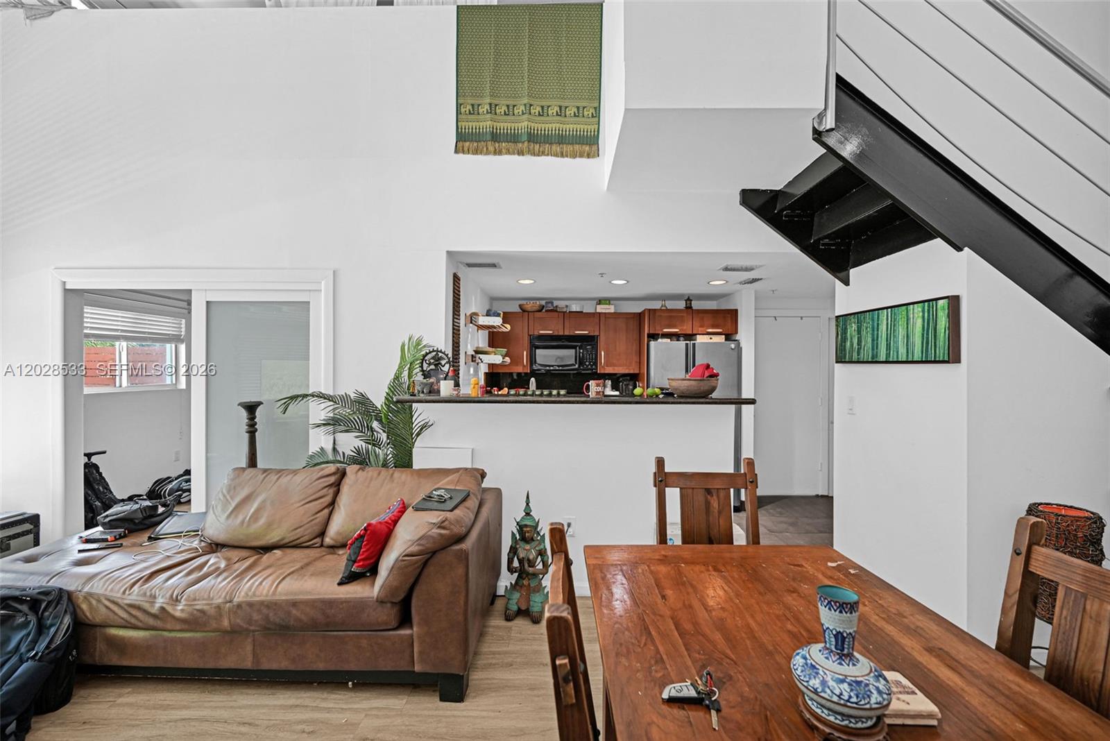 7728 Collins Ave # 5