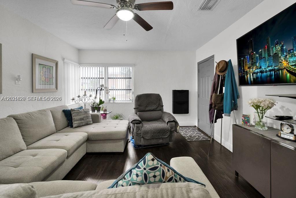 600 NW 34th Ave