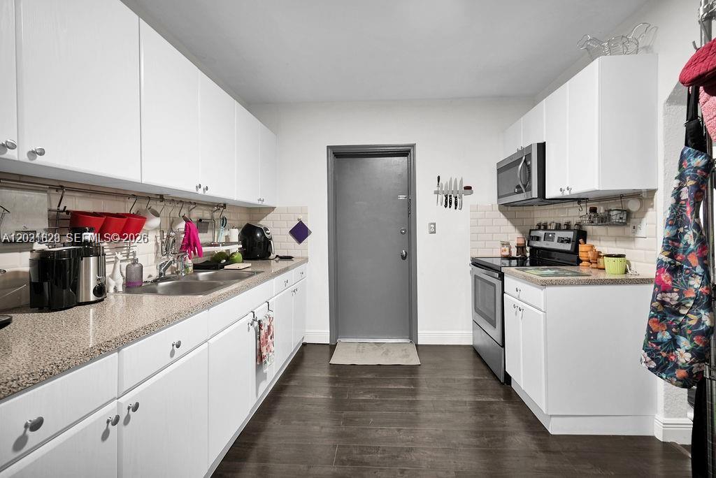 600 NW 34th Ave