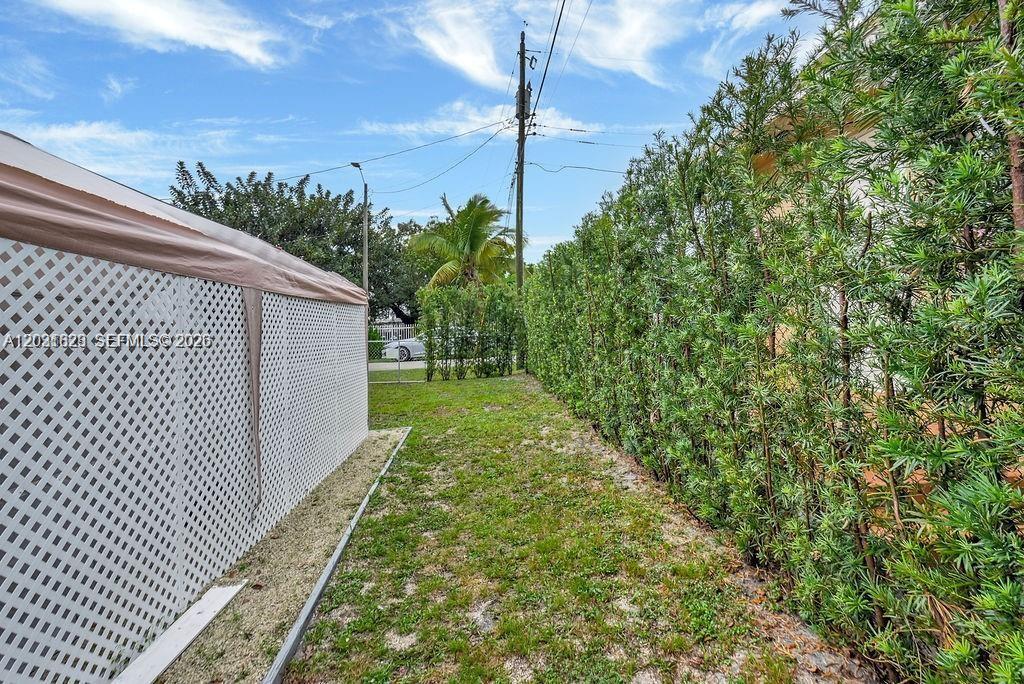 600 NW 34th Ave