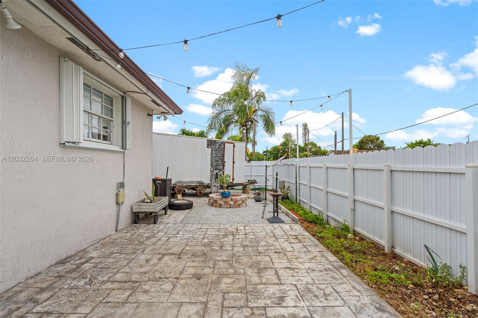 1430 NW 5th Ave