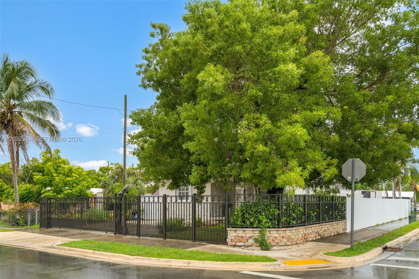 1430 NW 5th Ave