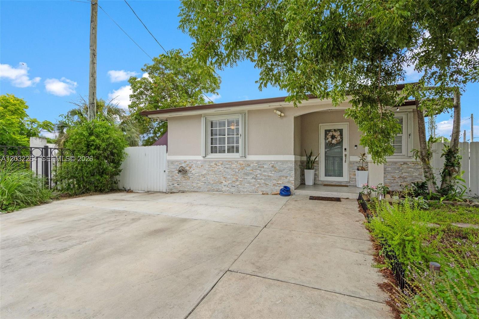 1430 NW 5th Ave