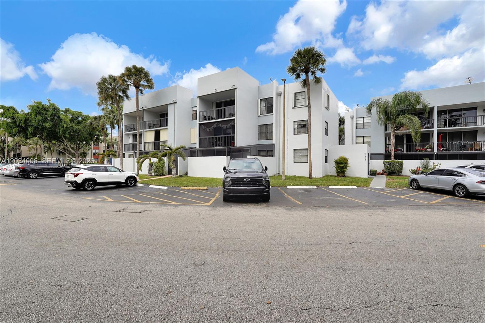 10825 SW 112th Ave # 216