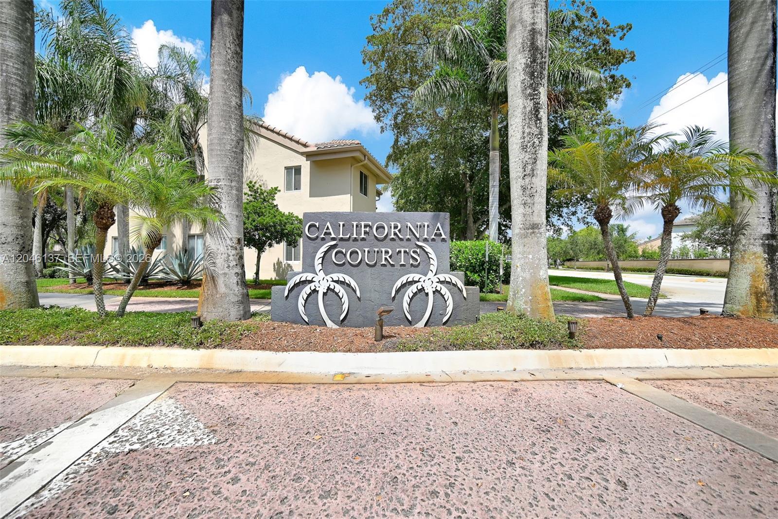 16379 Malibu Dr # 50