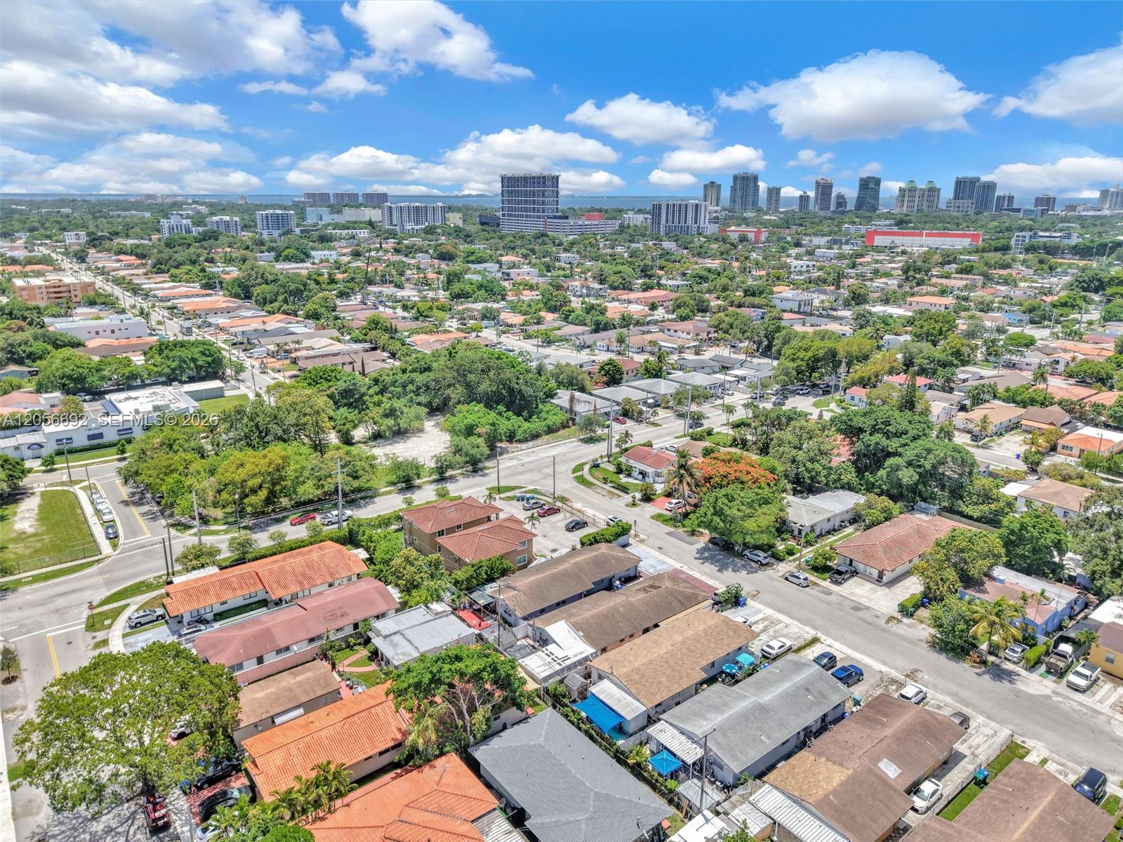 3231 SW 25th St