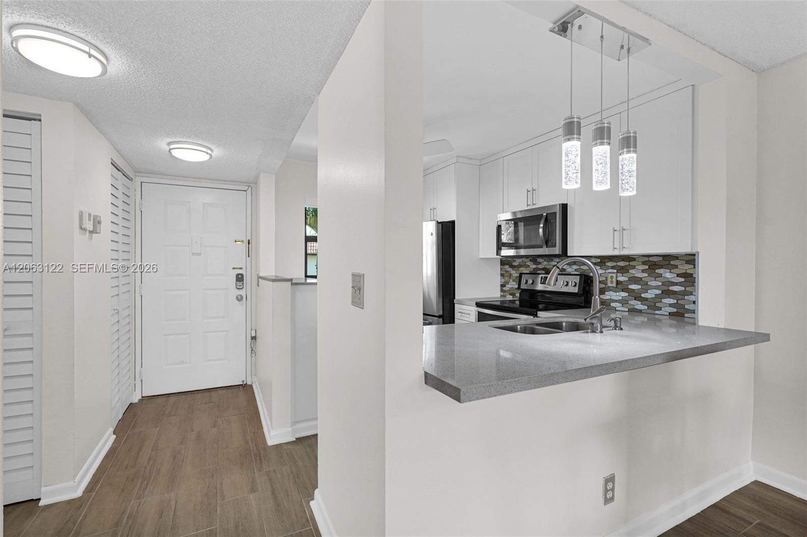 7142 Golf Colony Ct # 206