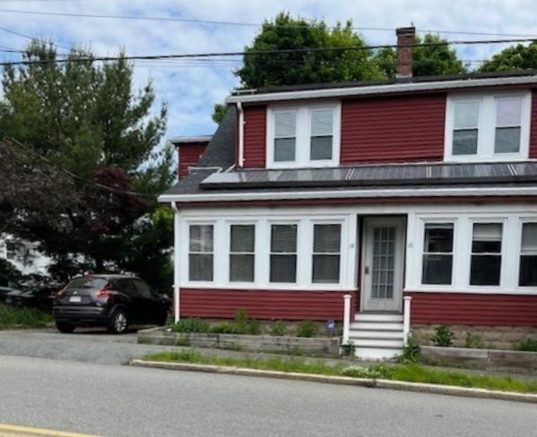 14 Essex Street # 1