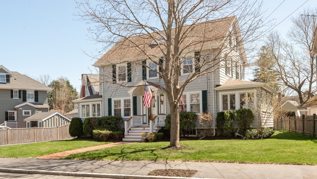 18 Orchard Cir
