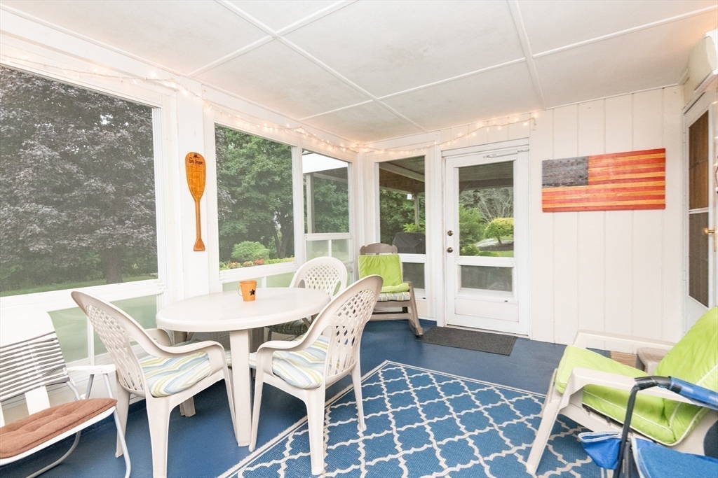 22 Cherry Hill Ave