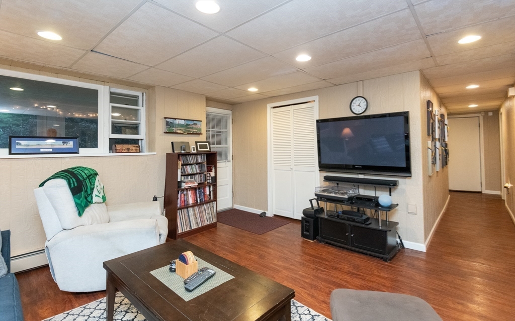 22 Cherry Hill Ave