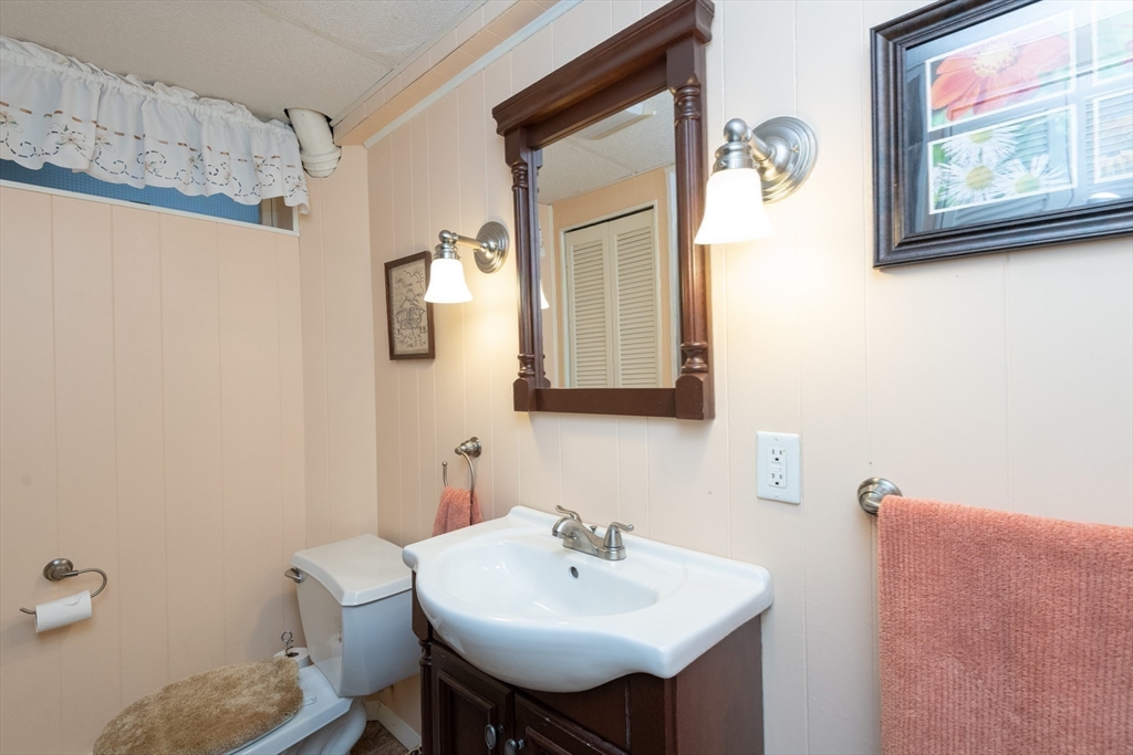 22 Cherry Hill Ave