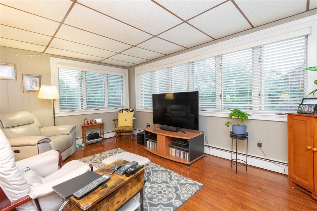 22 Cherry Hill Ave