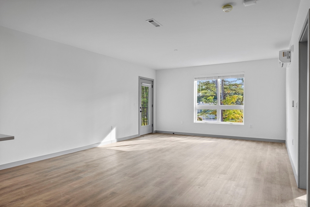 203 Lowell Street # 201