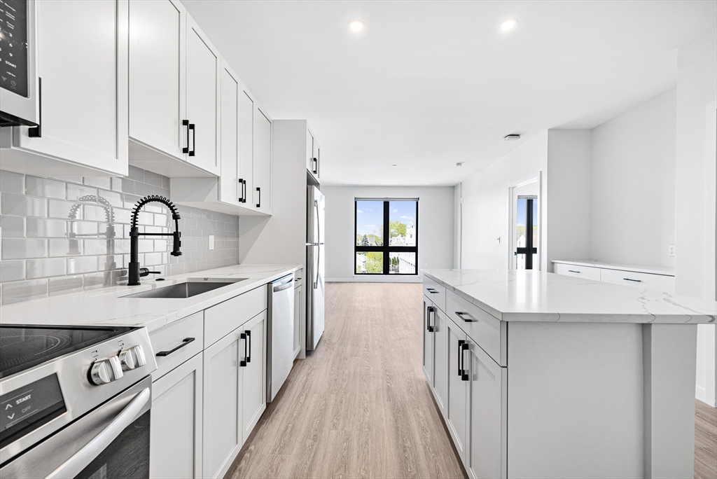 6 Rantoul St. # 412