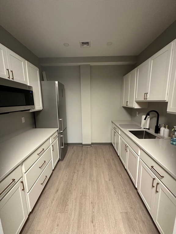 220 Broadway # 305