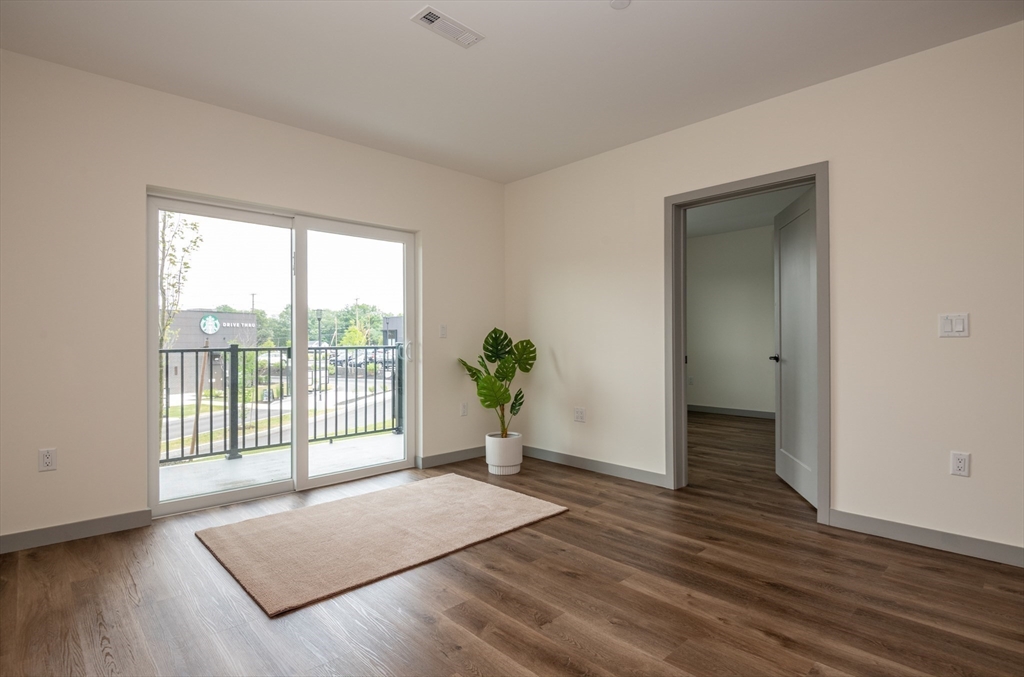 203 Lowell St. # 206