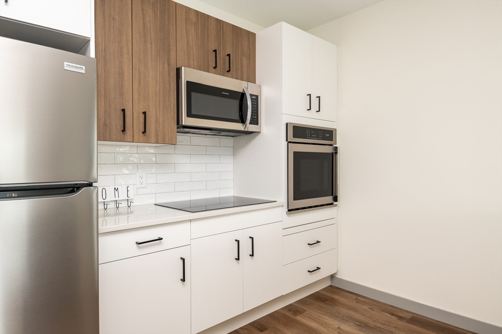 203 Lowell St. # 206