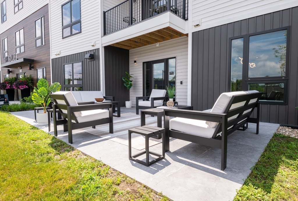 203 Lowell St # 119