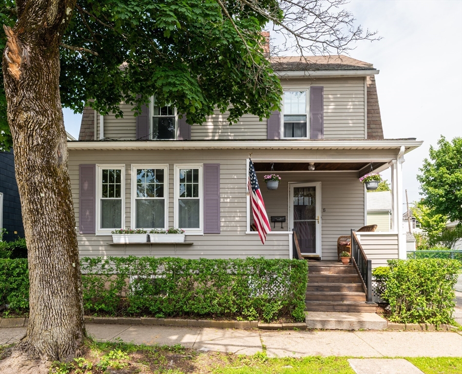 8 Highland Street