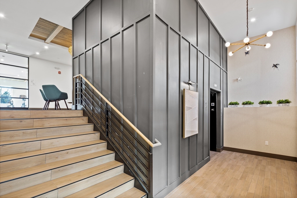 635 Main St. # 2