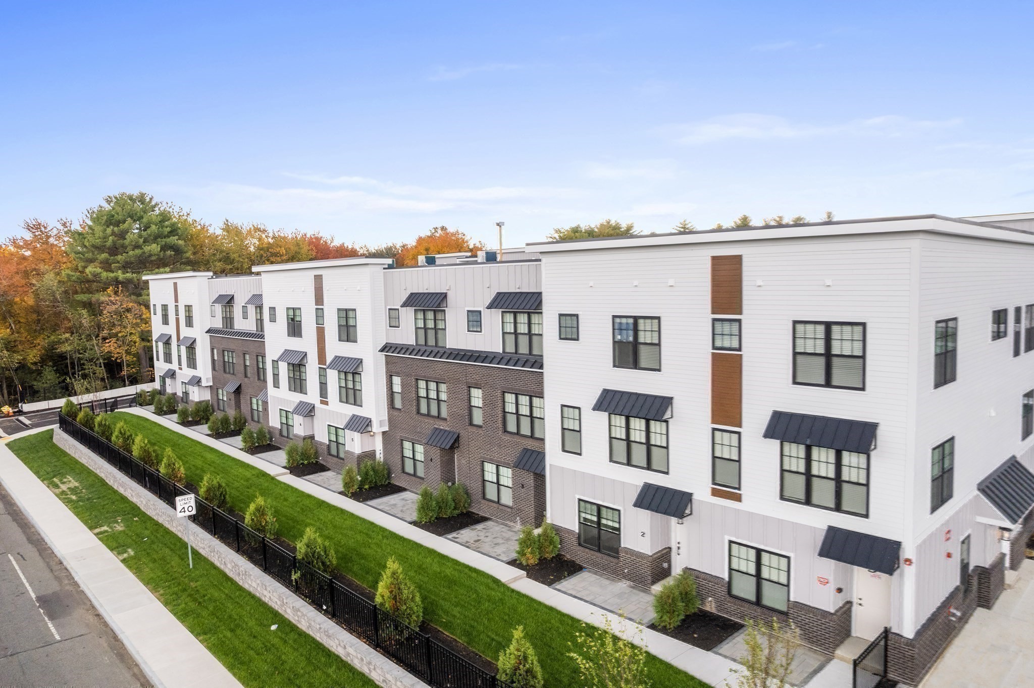 635 Main Street # 3 Unit: TH 3