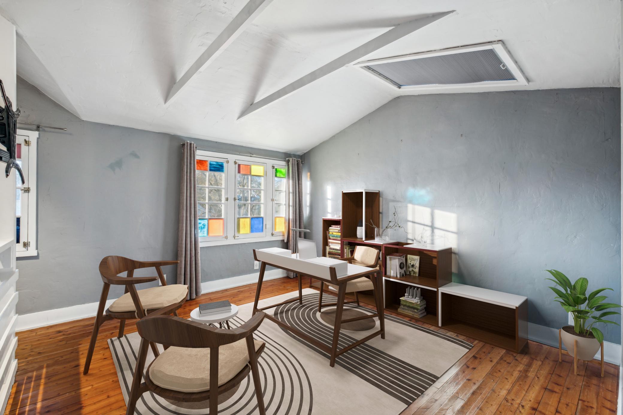 4552 Columbus Avenue