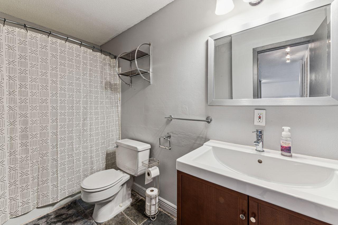 4820 Park Commons Drive Unit: 124